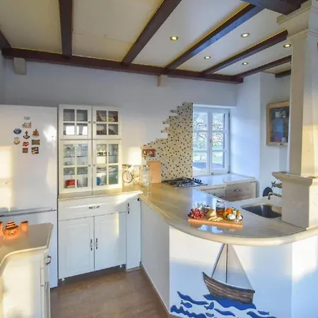 Mediterranean With Pool Villa *