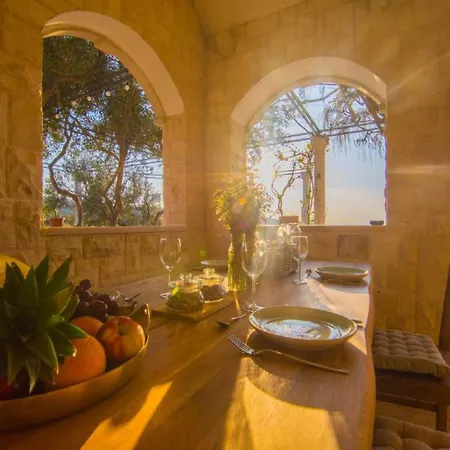 Villa Mediterranean With Pool